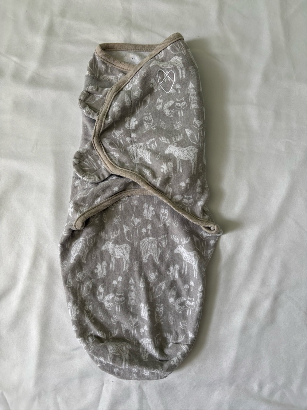 🚙🌸 Neutral Gray Woodland Swaddle for Babies
